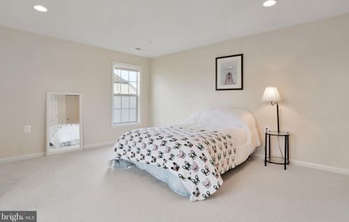 315 Lewis Washington Dr, Charles Town WV  25414-5666 exterior