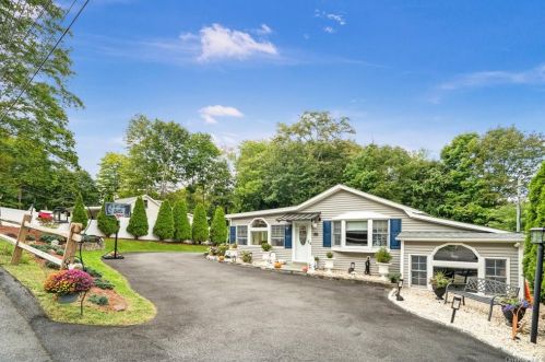 7 Maiden Ln, Mahopac, NY 10541-4629