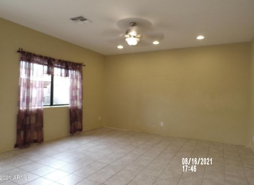 975 Horner Dr, Sierra Vista AZ  85635-1473 exterior