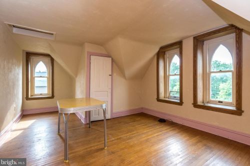 420 Highland Ave, Prospectville PA  19002-5813 exterior