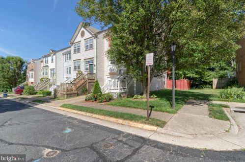 110 Hackley Ct, Purcellville, VA 20132-3367
