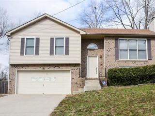 2169 Amadeus Dr, Clarksville, TN 37040-7505