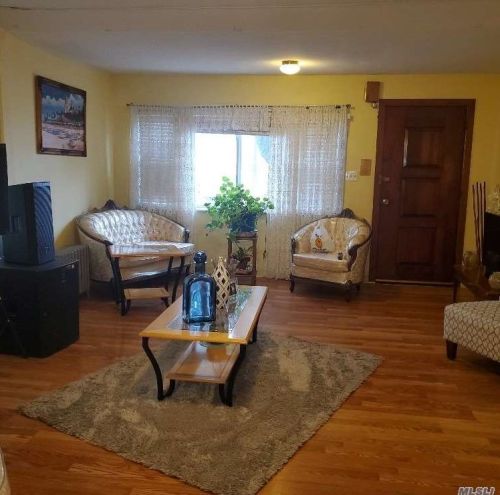 109-45 127th St, Jamaica, NY 11420-2826