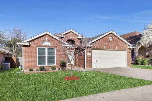 4163 Stone Hollow Way, Euless, TX 76040-5595