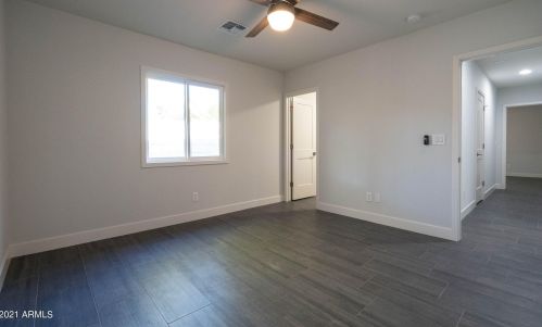 6803 15 St, Phoenix AZ 85040-2321 exterior