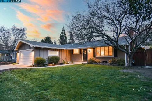 264 Gil Blas Rd, Danville, CA 94526-2816