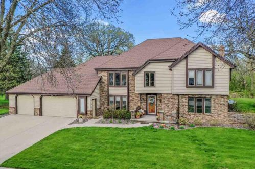 23 Eastbrook Ln, Fond Du Lac, WI 54935-5455