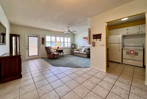 224 Southampton B, West Palm Beach, FL 33417-2345