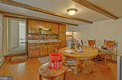 25 Green St, Pilesgrove NJ 08098-1136 exterior