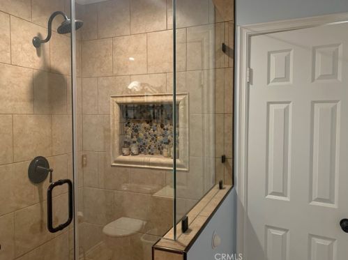 16705 Minter Ct, Santa Clarita CA  91387-3275 exterior