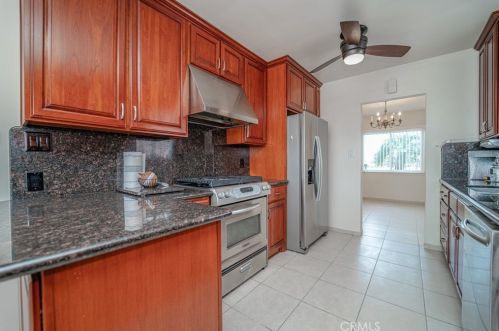 2128 Marine Ave, Gardena CA  90249-3819 exterior