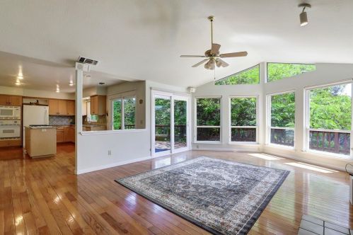 19221 Wolf Creek Rd, Grass Valley CA  95949-6913 exterior