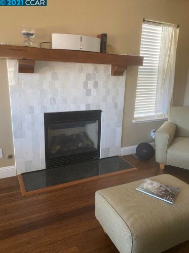 1771 Clos Duvall Ct, Benicia CA  94510-2327 exterior