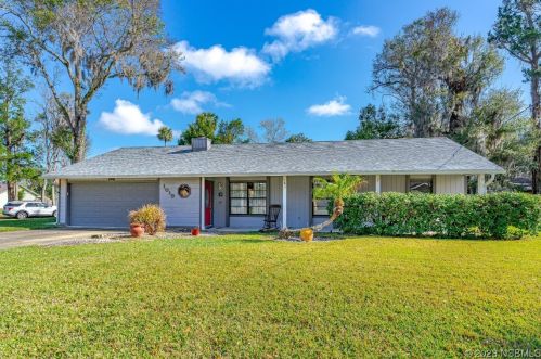 1019 Chippewa Trl, Daytona Beach FL 32117-3122 exterior