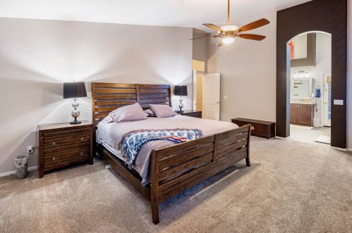 4220 Wahalla Ln, Glendale AZ  85308-2289 exterior