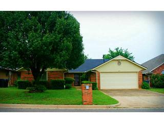 516 Bluegrass Ln, Yukon, OK 73099-7129