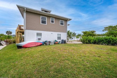 103 Tropical Shore Way, Fort Myers Beach FL  33931-3315 exterior