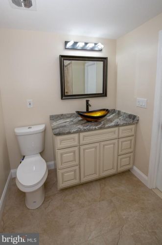 1865 Greymont St, Philadelphia PA  19116-3829 exterior