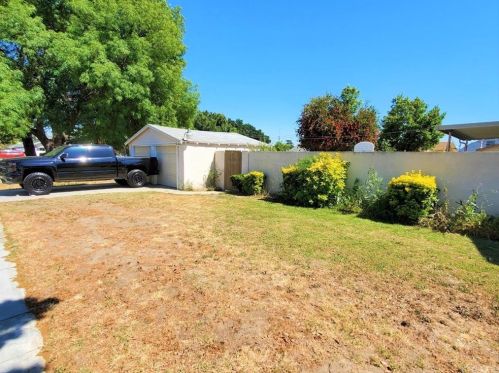 5107 Lincoln Ave, Chino CA 91710-4137 exterior