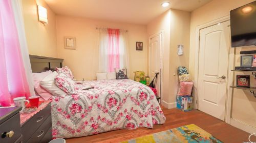 146-10 133rd Ave, Jamaica NY  11417-1227 exterior