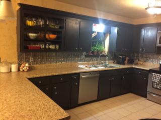 2401 Manor Rd, Yukon OK  73099-6325 exterior