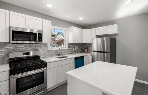 74 Franklin St, Bloomfield NJ  07003-5712 exterior