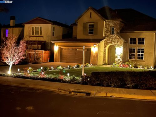 190 Cross Bridge Dr, Danville, CA 94526-4374