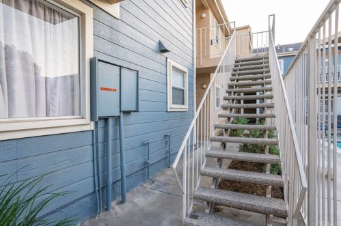 8954 Palika Pl, Garden Grove, CA 92841-4652
