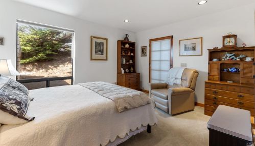 14240 Headlands Point Way, Mendocino CA  95460-9612 exterior