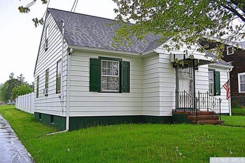255 Fairview Ave, Hudson NY  12534-1210 exterior