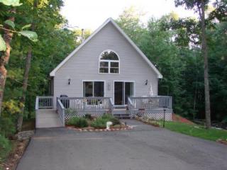 216 Prospect Mountain Rd, Alton NH  03809-5024 exterior