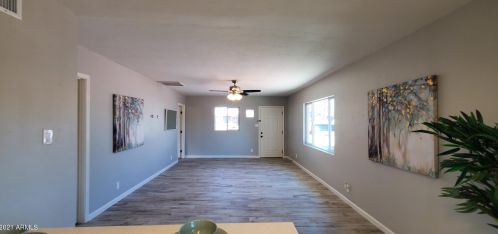 5547 State Ave, Glendale AZ  85301-1952 exterior