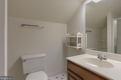 281 Crescent Dr, Swatara PA  17033-2335 exterior