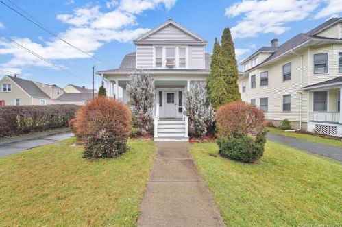 498 Anson St, Bridgeport, CT 06606-4703