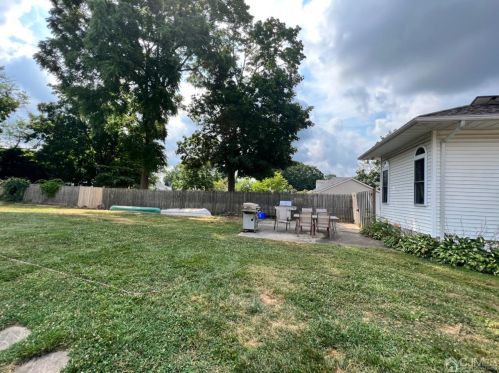 966 Old Bridge Tpke, East Brunswick NJ  08816-3848 exterior