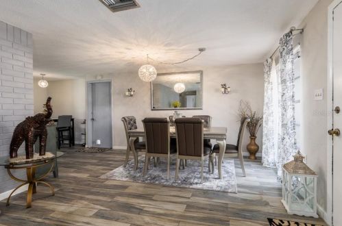 3300 Holiday Lake Dr, Tarpon Springs, FL 34691-5065