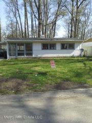 2431 Trentman Ave, Fort Wayne IN  46806-1401 exterior