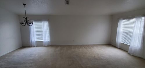 2250 Meadow Oak Cir, Kissimmee FL  34746-2215 exterior