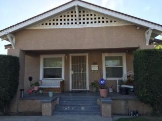 1409 Roosevelt Ave, Fresno, CA 93728-1706
