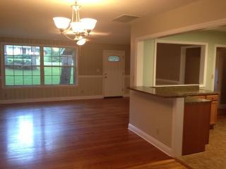 2107 Croydon Dr, Tallahassee FL  32303-4303 exterior
