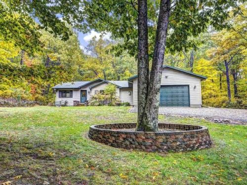 4064 Pine Grove Dr, Woodboro, WI 54501-8193