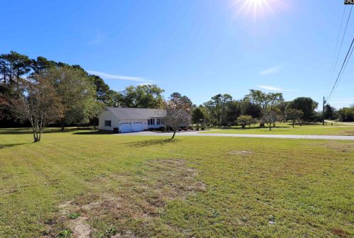 881 Guion Dr, Lugoff, SC 29078-9139