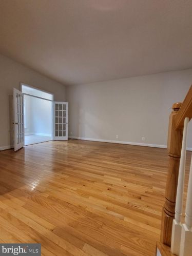 9280 Laurel Ridge Crossing Rd, Lorton VA  22079-2961 exterior