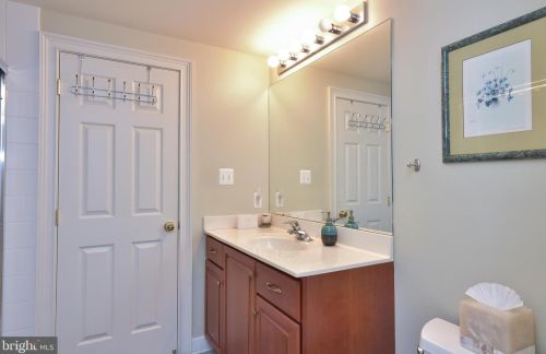 116 Osborne Cir, Kennett Sq PA  19348-1910 exterior