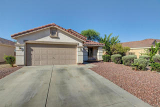 955 Saratoga St, Gilbert, AZ 85296-2423