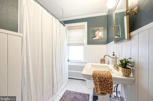 127 Washington Ave, Camden NJ  08108-1534 exterior