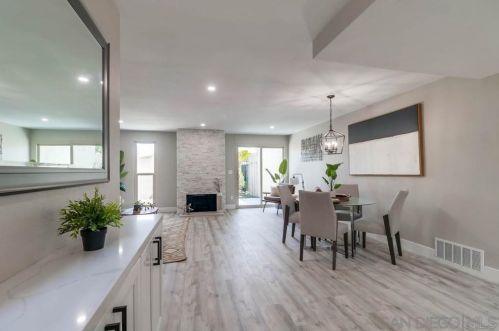 3104 Orleans, San Diego CA  92110-5947 exterior