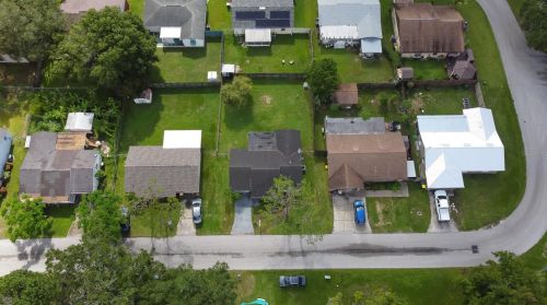 1310 Waterview Blvd, Lakeland FL  33801-6752 exterior