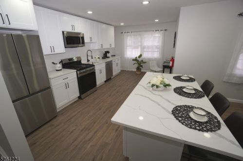 255 Coddington St, Rahway NJ  07065-3008 exterior