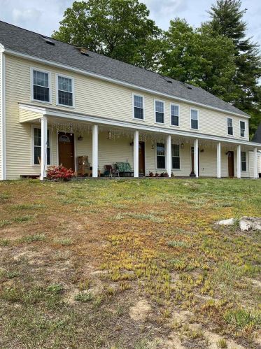 112 Main St, New Hampton, NH 03256-4247